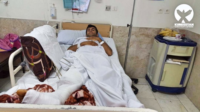 Iran: A Wounded Kolbar at the Risk of Losing His Leg