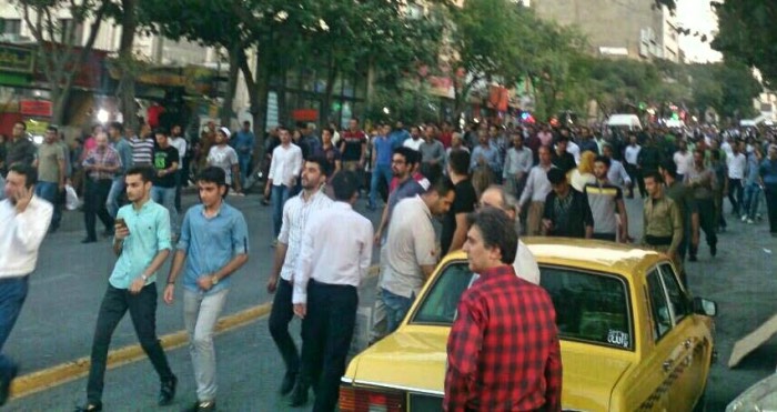 Sanandaj Citizens Rallied in Protest to the Killing of Kurdish Kolbars by Iranian Disciplinary Forces