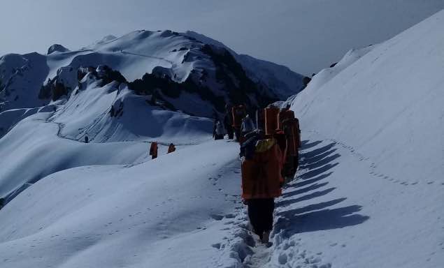 A Kolbar Died Due To Avalanches Fall At The Border Areas Of Orumiyeh