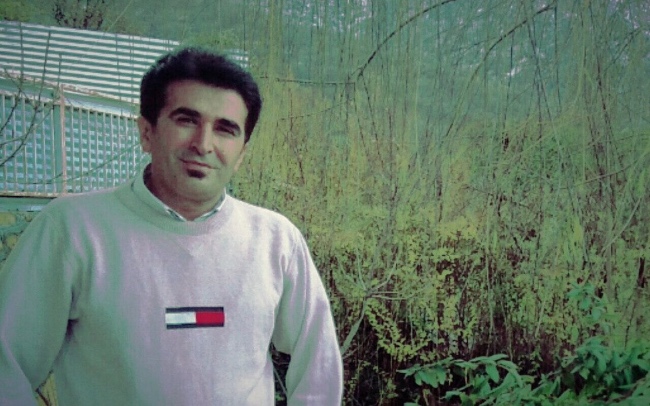 اسکندر لطفی، فعال صنفی معلمان به دو سال حبس محکوم شد