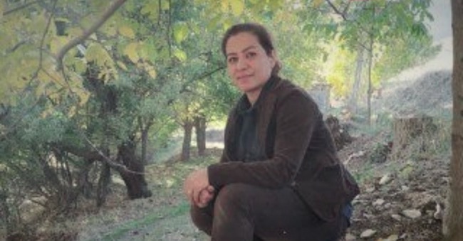 سنندج؛ هاجر سعیدی، فعال زن بازداشت شد
