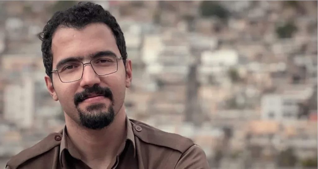 سنندج؛ سیوان ابراهیمی، مدرس زبان کُرد برای اجرای حکم حبس روانه زندان شد