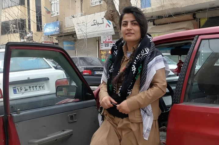 بوکان؛ بی‌اطلاعی از سرنوشت سوسن حسن‌زاده، مدرس زبان کُردی پس از پنج روز بازداشت